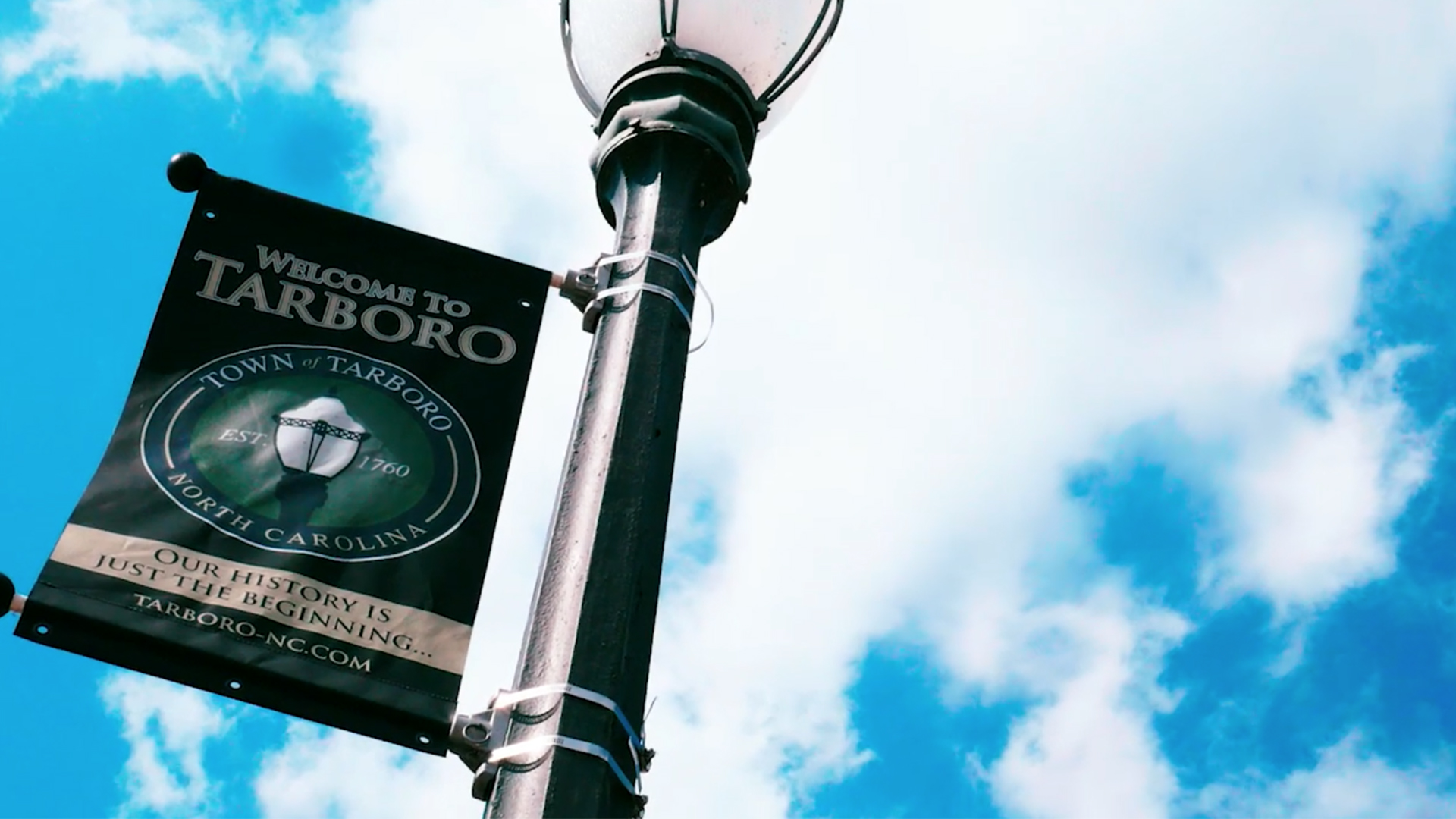 Light post sign in Tarboro NC